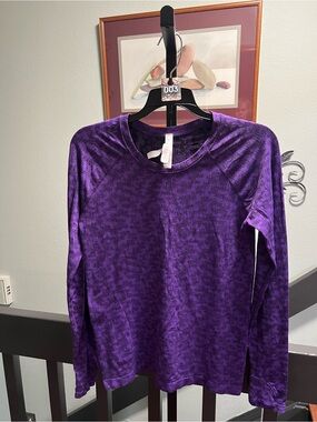 NWOT Athleta Purple Momentum Seamless Heather Top Size Medium#003